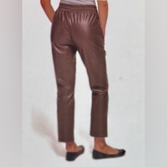 NWT DKNY Jeans Brown Faux Leather pants Size M - Picture 1 of 12
